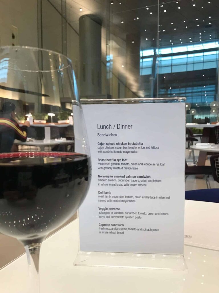 Is Alcohol Served in Qatar Airways?